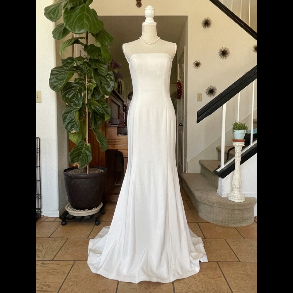 Faviana mermaid wedding dress